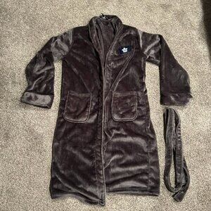 The Northwest Toronto Maple Leafs Silk Touch Robe L/XL